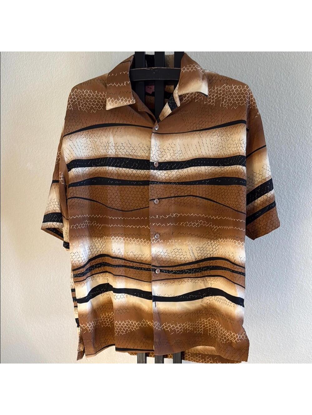 Mench Casual Brown and Cream Geometric Button Down Shirt